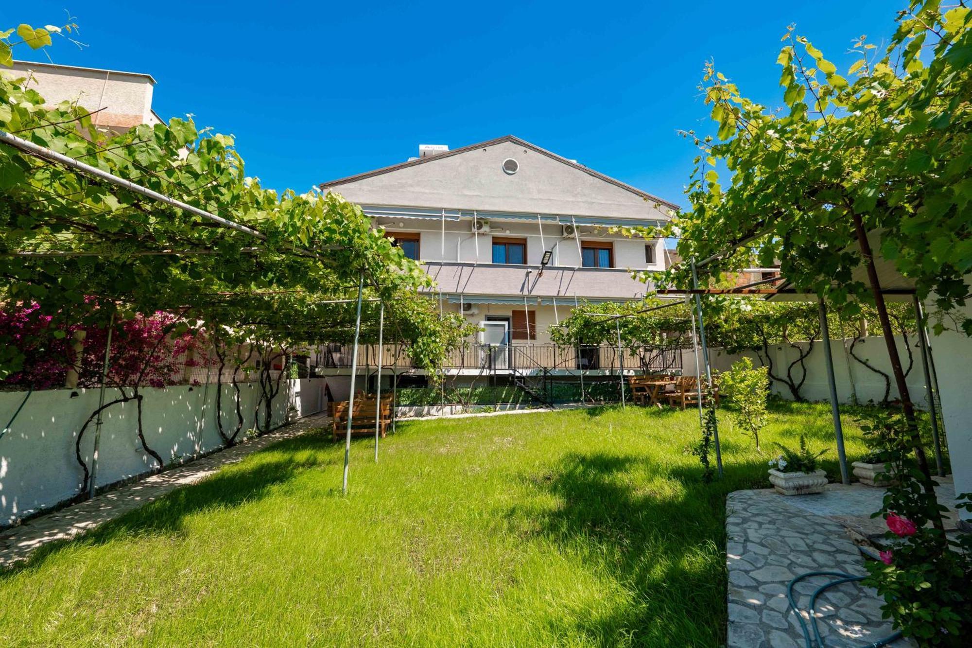 Kalpazo Kaja Vila Garden ゴーレム エクステリア 写真
